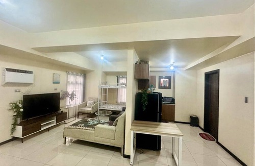 Malate Condo | Levi & Moon's The Radiance Manila bay - 2 bedroom & 3 bathrooms