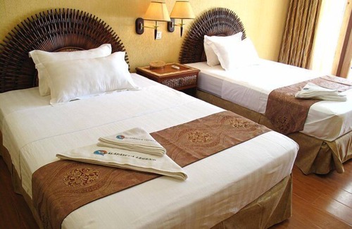 Daanbantayan Resort | Malapascua Legend Water Sports & Resort