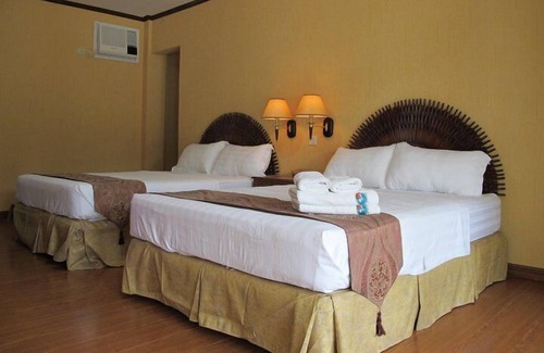 Daanbantayan Resort | Malapascua Legend Water Sports & Resort
