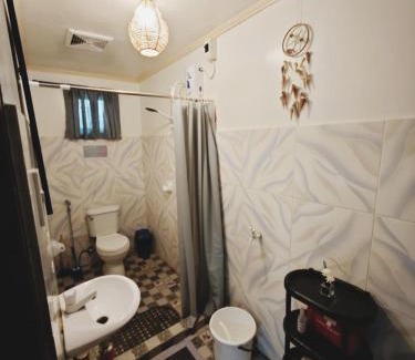 General Luna House | Malinao Blue - Big house for family & groups