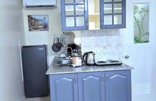 Looc Apartment | Mangotree Apartel & Resor