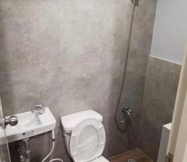Ermita Apartment | Manila Real Residences 8C