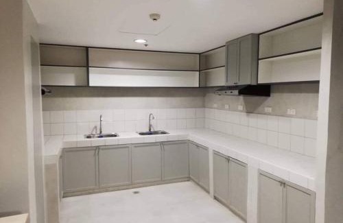 Ermita Apartment | Manila Real Residences Studio 8B