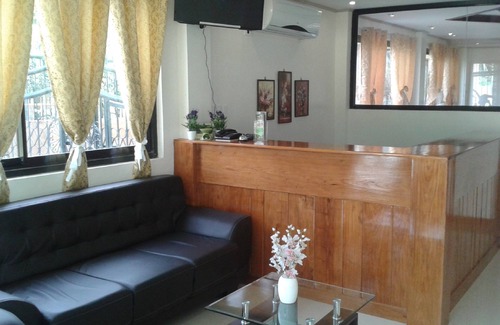 Puerto Princesa City Centre Bed & Breakfast | Mariafe Inn