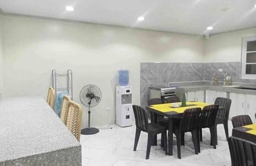 Cabuyao Apartment | Michael's Homestay-Couples Suite - Room # 3