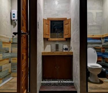 Coron Town Proper Hostel | Michel'inn Coron