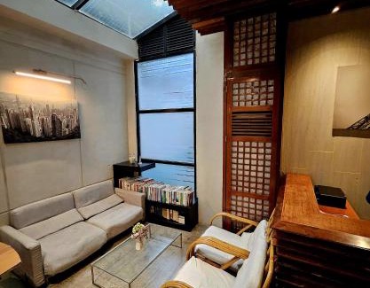 Quiapo Hotel | Monchere Dormitory