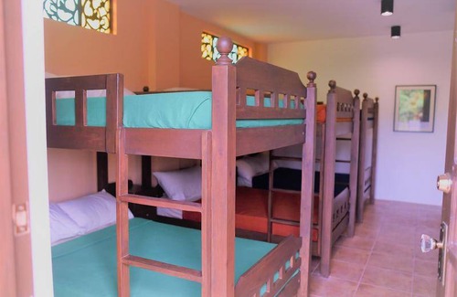 Pagsanjan House | Motel ∙ 8 guests
