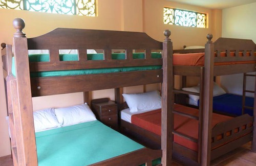 Pagsanjan House | Motel ∙ 8 guests