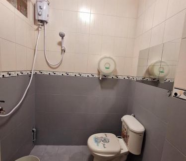 Poblacion District House | N2 Studio Room Apartment Transient House Ground Floor walking distance to Abreeza Mall, USEP, SM Lanang