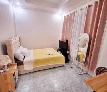 Poblacion District House | N2 Studio Room Apartment Transient House Ground Floor walking distance to Abreeza Mall, USEP, SM Lanang