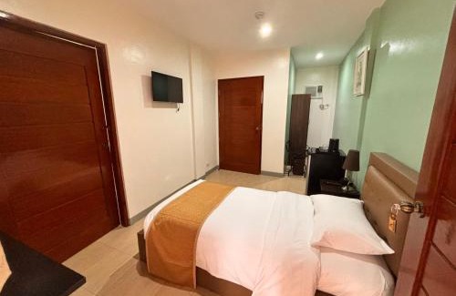 Victoria Hotel | North Victoria Sports and Leisure Inn