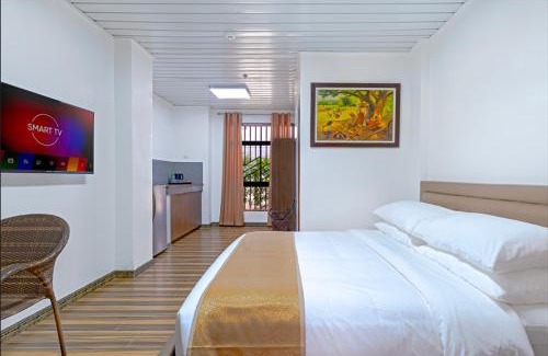 Victoria Hotel | North Victoria Sports and Leisure Inn