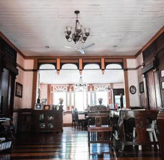 Tagbilaran Hostel | Oasis Balili Heritage Lodge