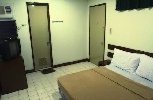 Bacolod House | Ong Bun Pension House Bacolod