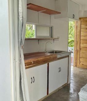 General Luna House | Padayon Island Stay