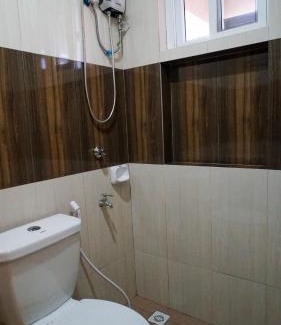 Legazpi Hotel | ParmView Inn