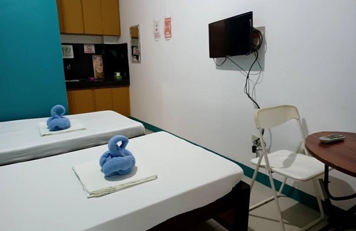 Roxas City House | Pete's Inn