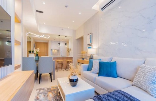 Taguig Apartment | Pont Pied-à-Terre Uptown BGC Live Love Luxe