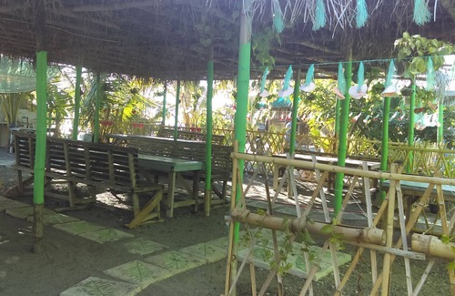 Central Luzon House | Private house with Free Wifi +Netflix Room 2