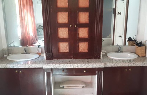 Pantabangan Resort | Private room ∙ 2 guests