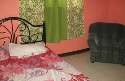 Dasmarinas Resort | Private room ∙ 3 guests
