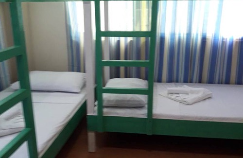 Catangnan Resort | Private room ∙ 6 guests