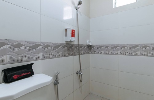 Legazpi Hostel | RedDoorz @ Golite Washington - Hostel