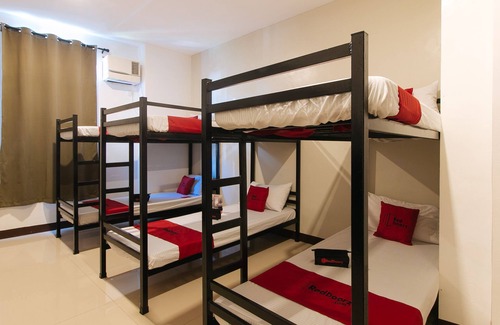 Legazpi Hostel | RedDoorz @ Golite Washington - Hostel