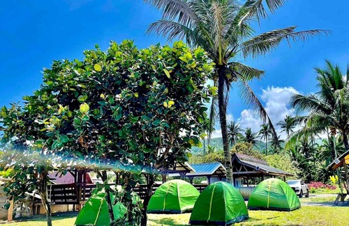 Real Resort | Resort ∙ 12 guests