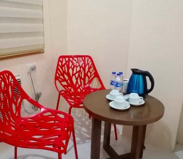 Legazpi Hostel | RNR Suites