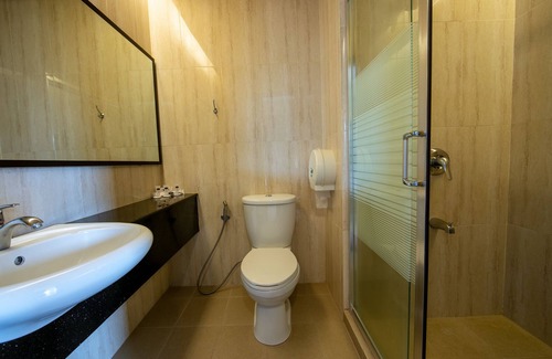 Downtown Tacloban Hotel | Rosvenil Hotel