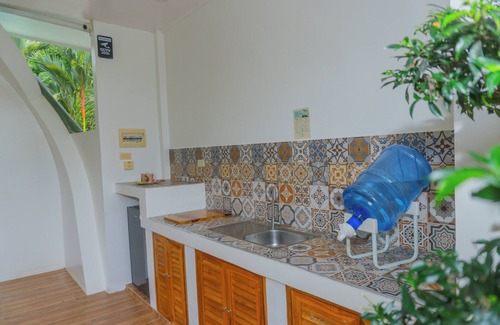 Port Barton Hotel | Royal Suites Port Barton