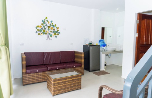 Port Barton Hotel | Royal Suites Port Barton