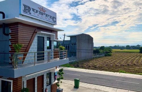Lucap Hotel | Rustic Crown Hotel