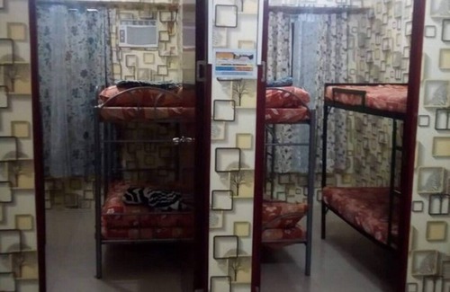 Tondo Hostel | SAMANAKAN's Condotel (Family room- NO breakfast) Unit #8