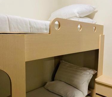 Tambo Apartment | Savvy Suites Combined 6BR near Okada