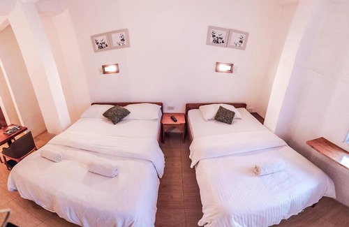 Coron Town Proper House | Sea Horse Guest House