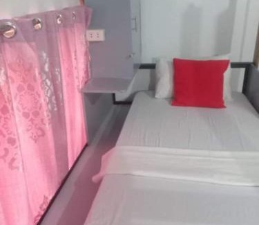 Baclaran Hostel | Sean Lojed Transient and Bed space