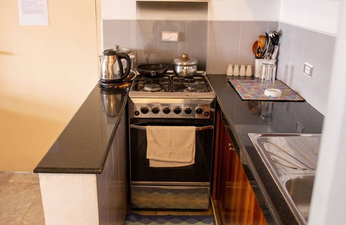 Dauis House | Seaview Hills Luxury Apartments & Rooms