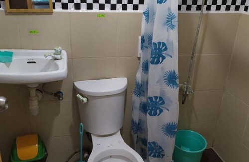 Mandaue Apartment | Simple Tropical Condo Pet Friendly