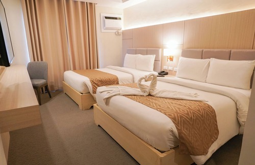 Novaliches Hotel | Sotogrande Neopolitan Hotel
