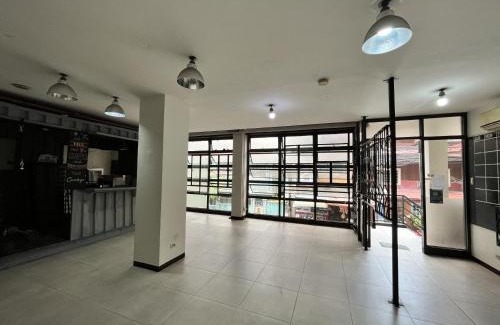 Downtown Hotel | Spot On Junction Hostel