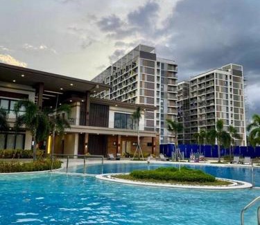Ususan Apartment | Summer Resort Vibe at the Heart of Taguig City!