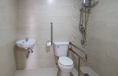 Cebu Hostel | Super OYO 832 The Teepee Place Hostel & Residence Inn