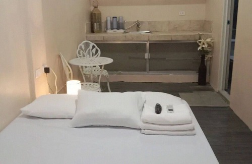 Taytay Hotel | TerisitaPlace - Love At First