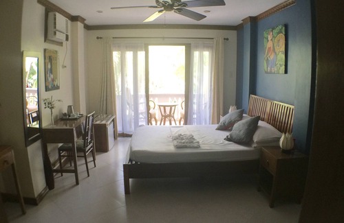 Lanas Hotel | The Beach House