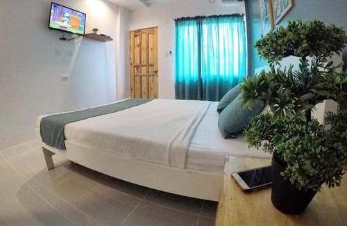 Tanawan Hotel | The BIGGIES Inn