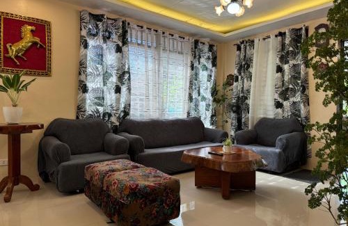 Baclayon Apartment | The Downtown Cabin Bohol