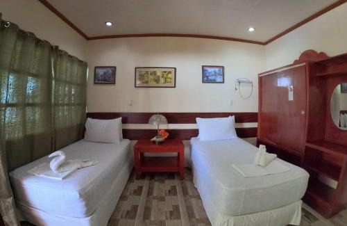 Oslob Hostel | The Lighthouse Resort